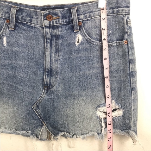 Lucky Brand Old Favorite Mini Jean Denim Skirt Sz 10/30 - Picture 9 of 16